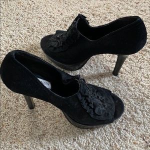 Steve Madden black peep toe booties